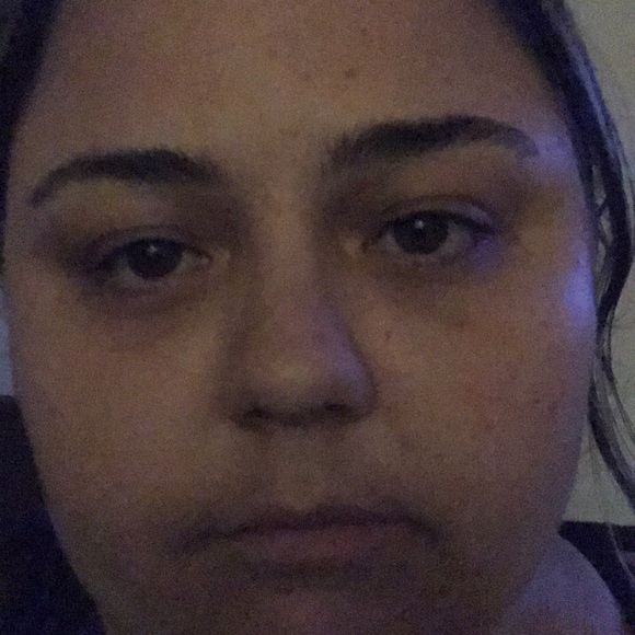 Meet your Posher, Amanda - Picture 1 of 1